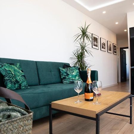 Luxus Apartament Tulipan Gdynia Exterior foto